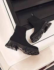 Bianco - BIAPRIMA Sock Boot Knit - flade ankelstøvler - black - 5