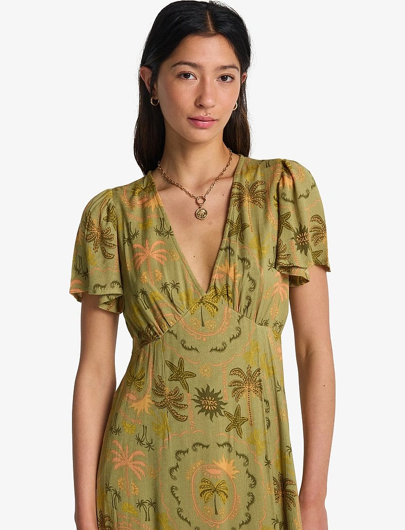 Billabong Jet Set dresses shop at Booztlet Billabong Jet Set dresses shop at Booztlet