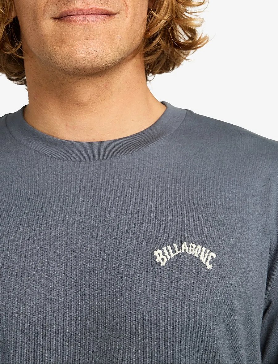 Billabong - ARCH CREW SS - tops & t-shirts - ombre blue - 5
