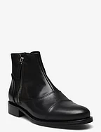 Boots - BLACK CALF