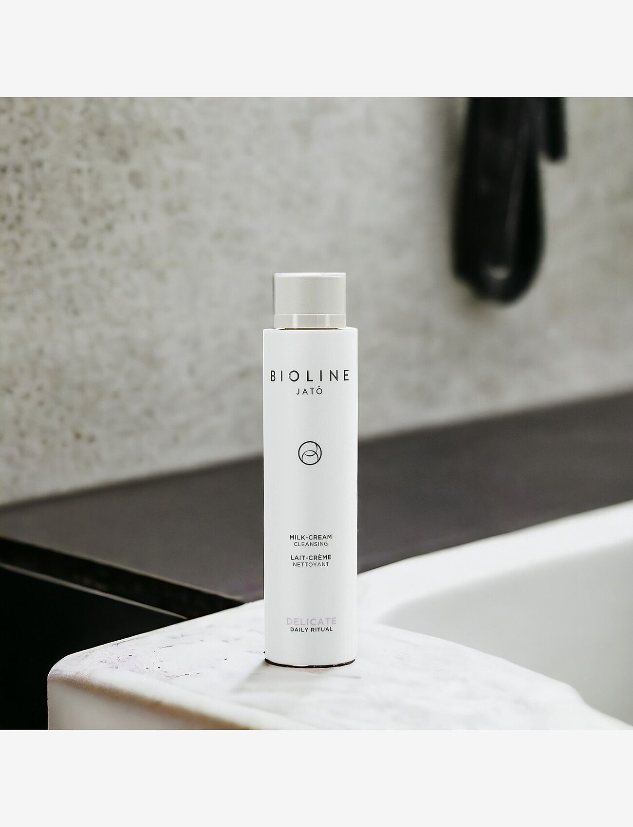 Bioline Jatò - Delicate Milk-Cream Cleansing - ansiktsrengöring - clear - 1