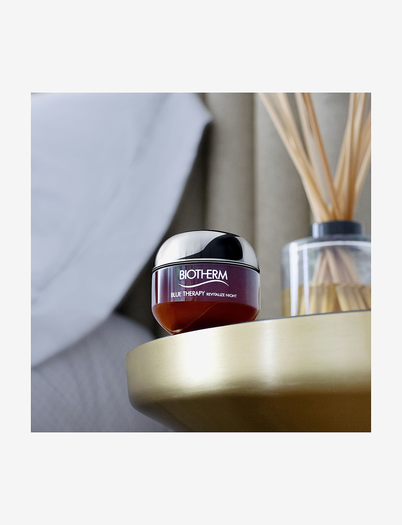Biotherm - Biotherm Blue Therapy Amber Algae Revitalize Moisturizing Night 50ML - yövoiteet - no colour - 3