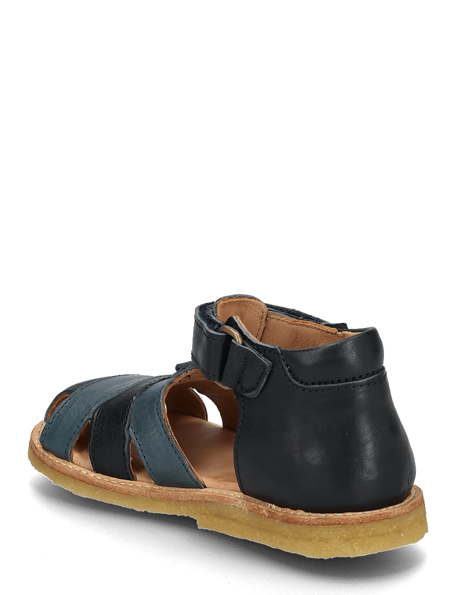 Bisgaard - bisgaard bjørn - sandalen - night - 3