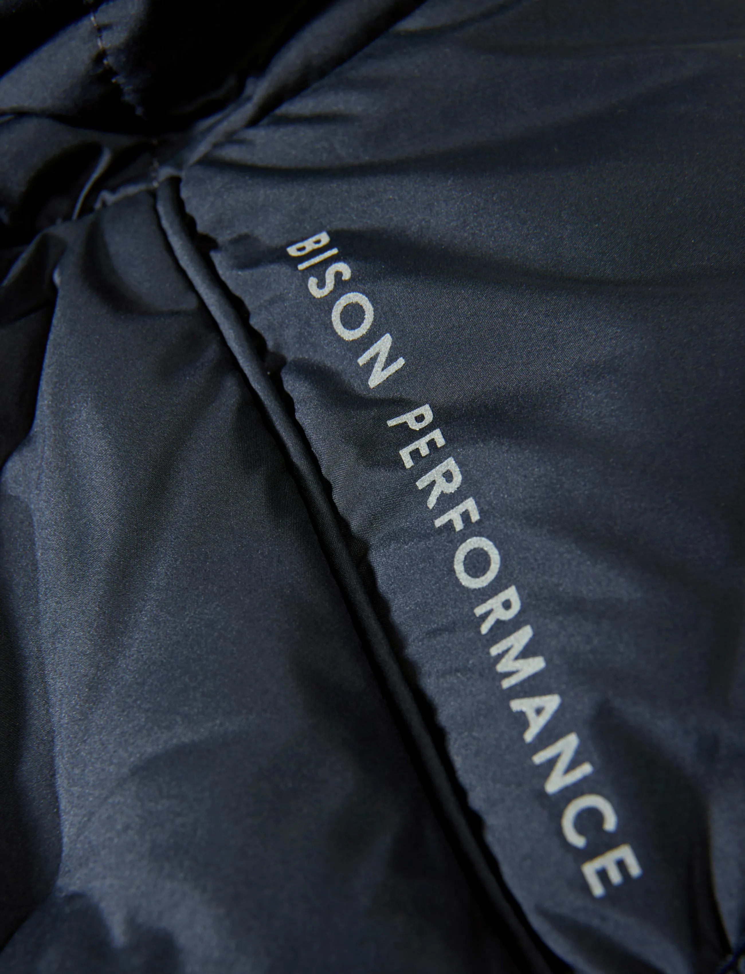 Bison - Quilted light weight vest - västar - navy - 5