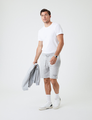 Björn Borg - BORG LOGO SHORTS - training shorts - light grey melange - 4