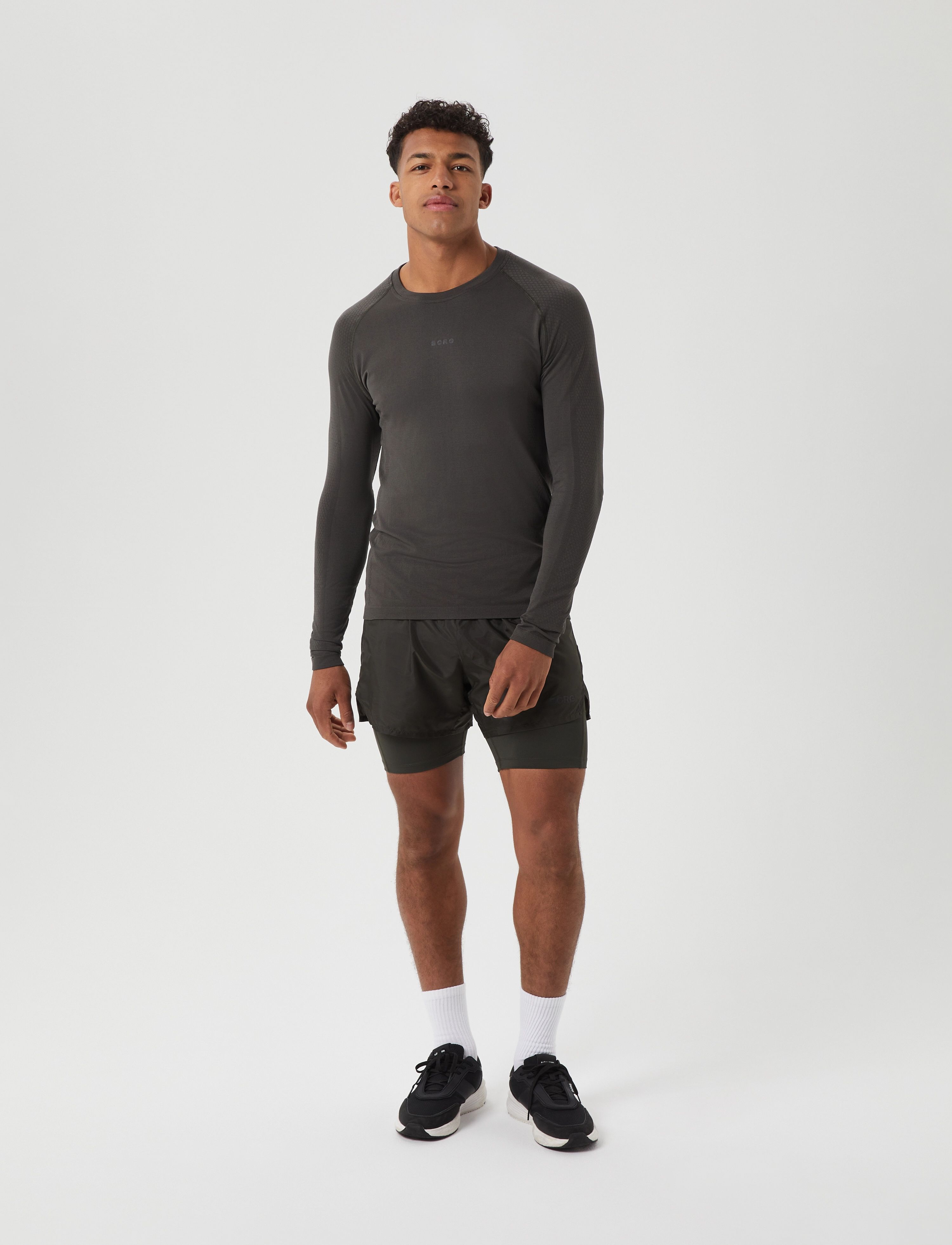Björn Borg - BORG RUNNING SEAMLESS LS T-SHIRT - peat - 5
