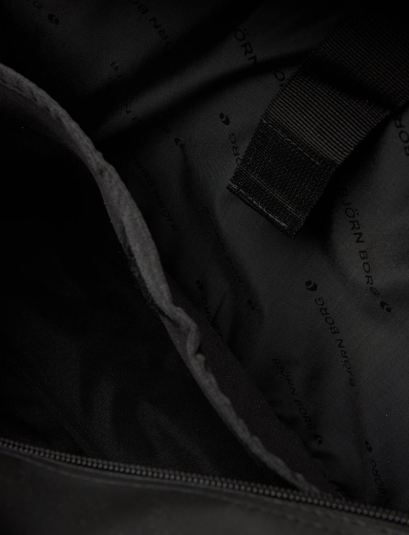 Björn Borg - BORG DUFFLE MESSENGER BAG - bum bags - black beauty - 3