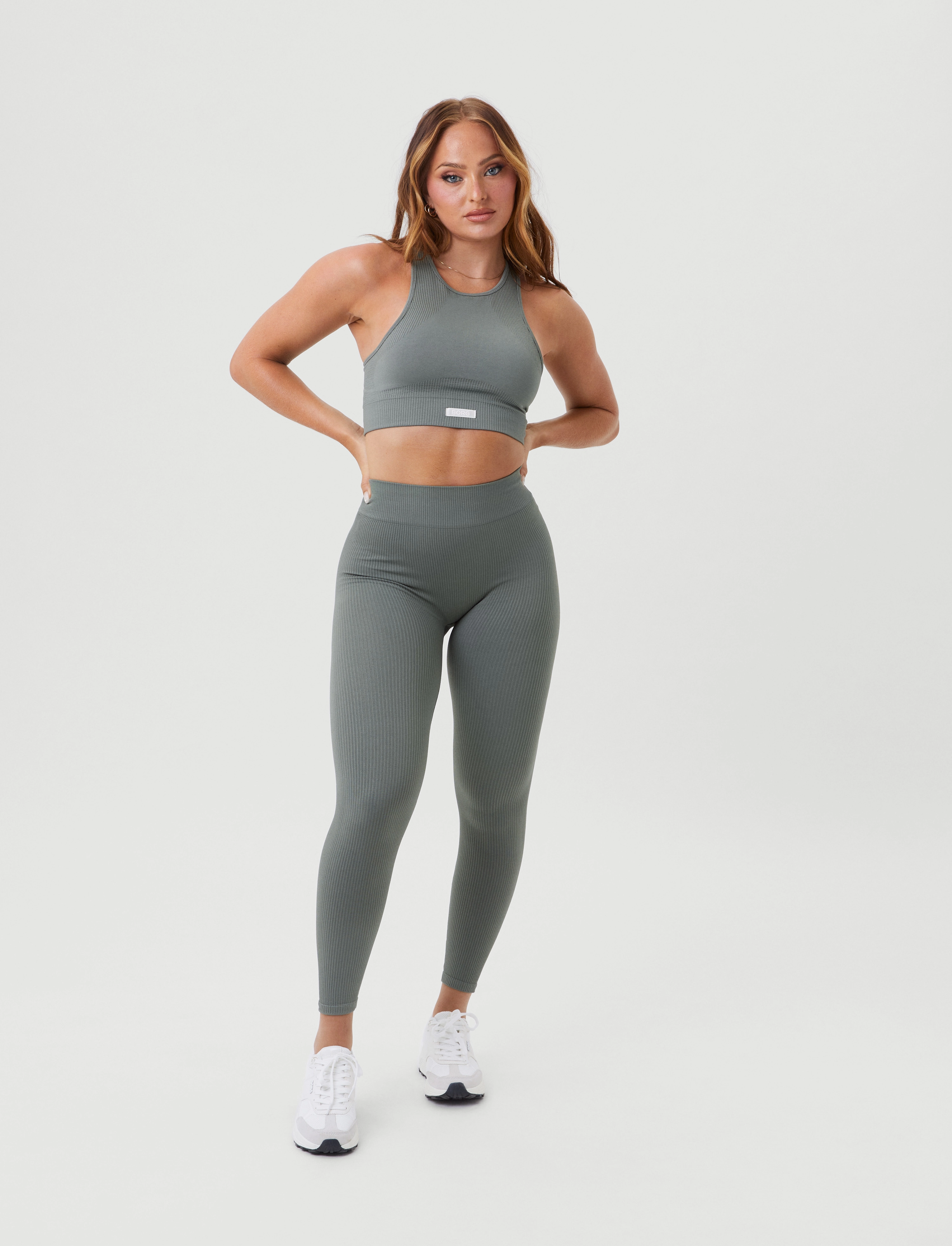 Björn Borg - ALICE SEAMLESS RIB TIGHTS - collants d'entraînement - sedona sage - 0