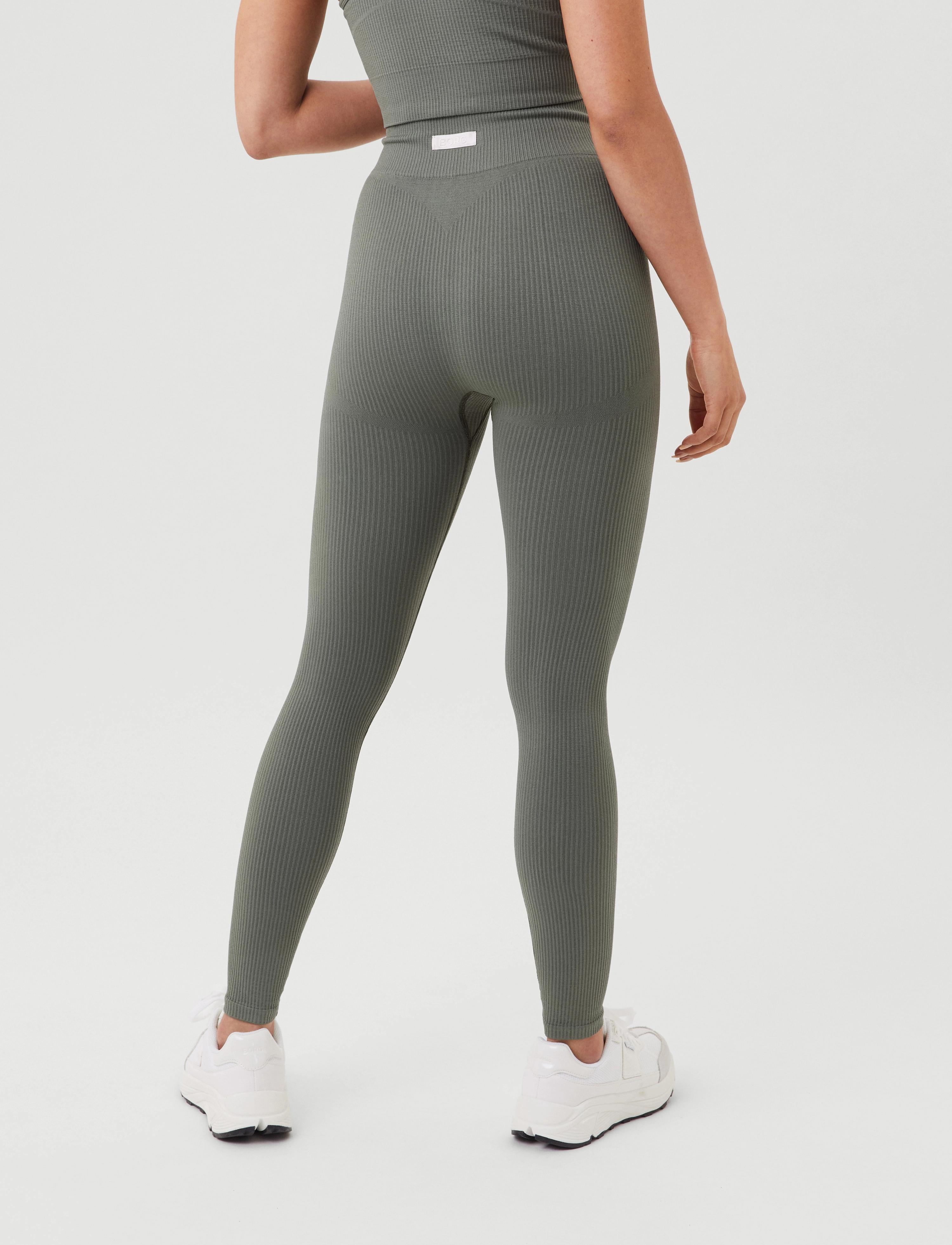 Björn Borg - ALICE SEAMLESS RIB TIGHTS - collants d'entraînement - sedona sage - 3