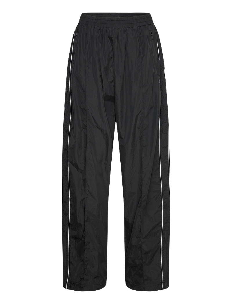 Björn Borg - STUDIO PARACHUTE PANTS - trainingshosen - black beauty - 1