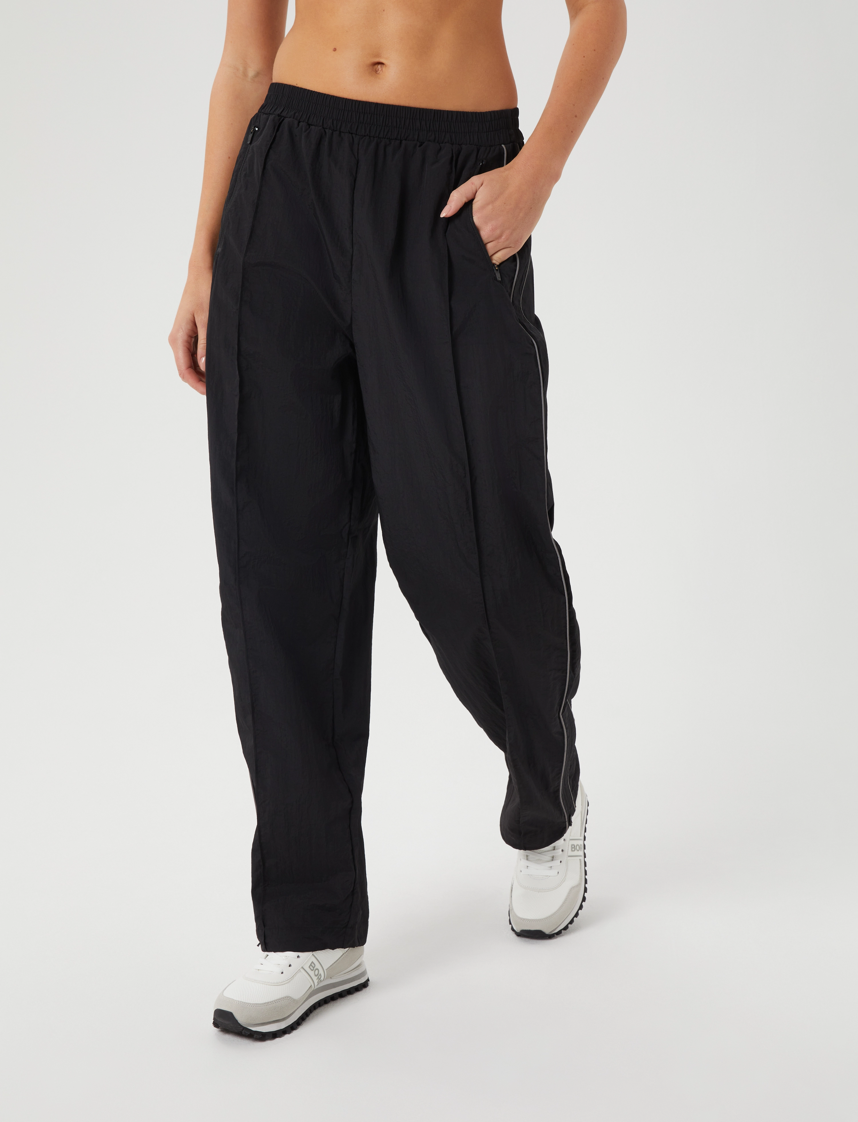 Björn Borg STUDIO PARACHUTE PANTS - Träningsbyxor - BLACK BEAUTY / black