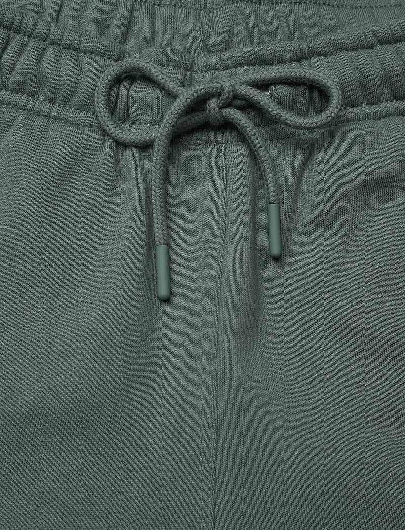 Björn Borg - BORG CLASSIC SWEATSHORTS - hosen - balsam green - 2