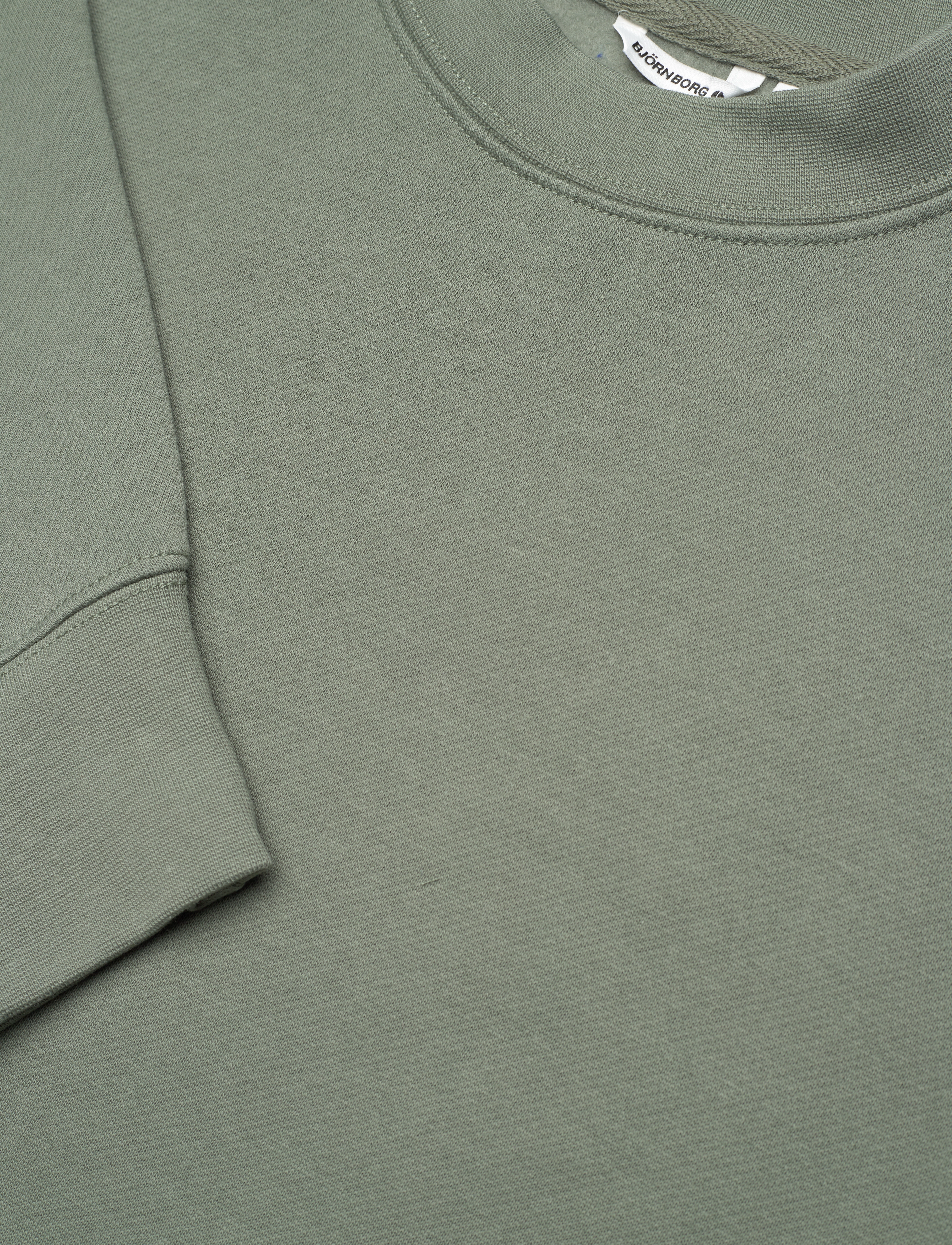 Björn Borg - STUDIO OVERSIZED CROPPED SWEATSHIRT - Överdelar - agave green - 2
