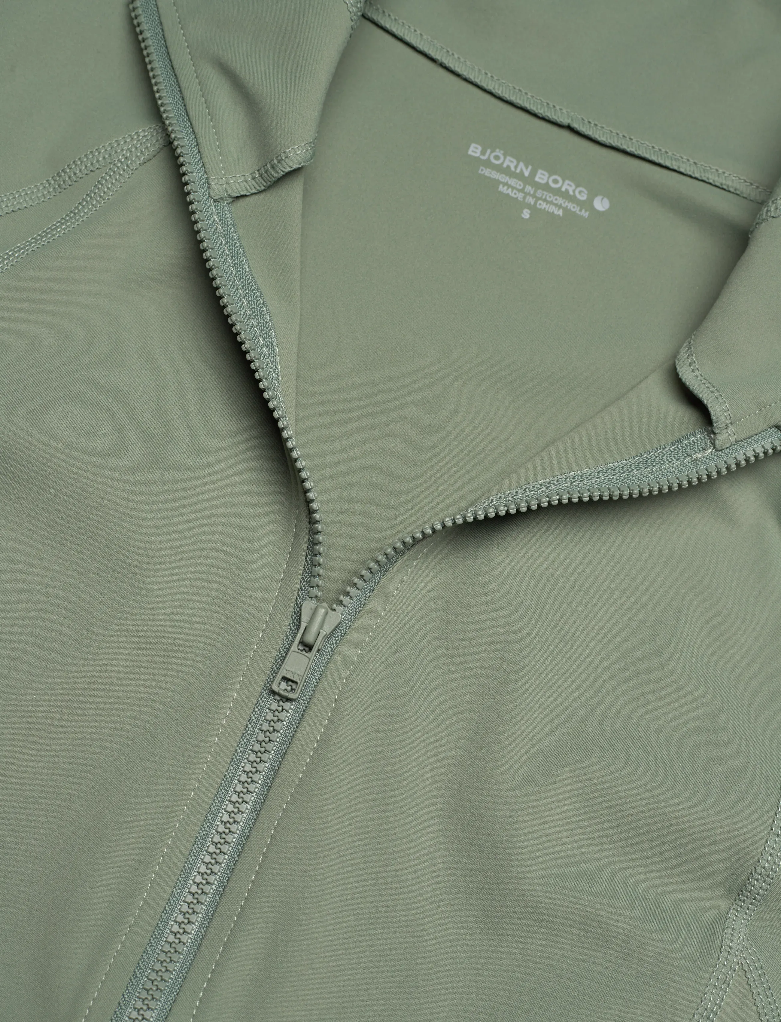 Björn Borg - BORG SOFT ZIP MIDLAYER - Överdelar - agave green - 2