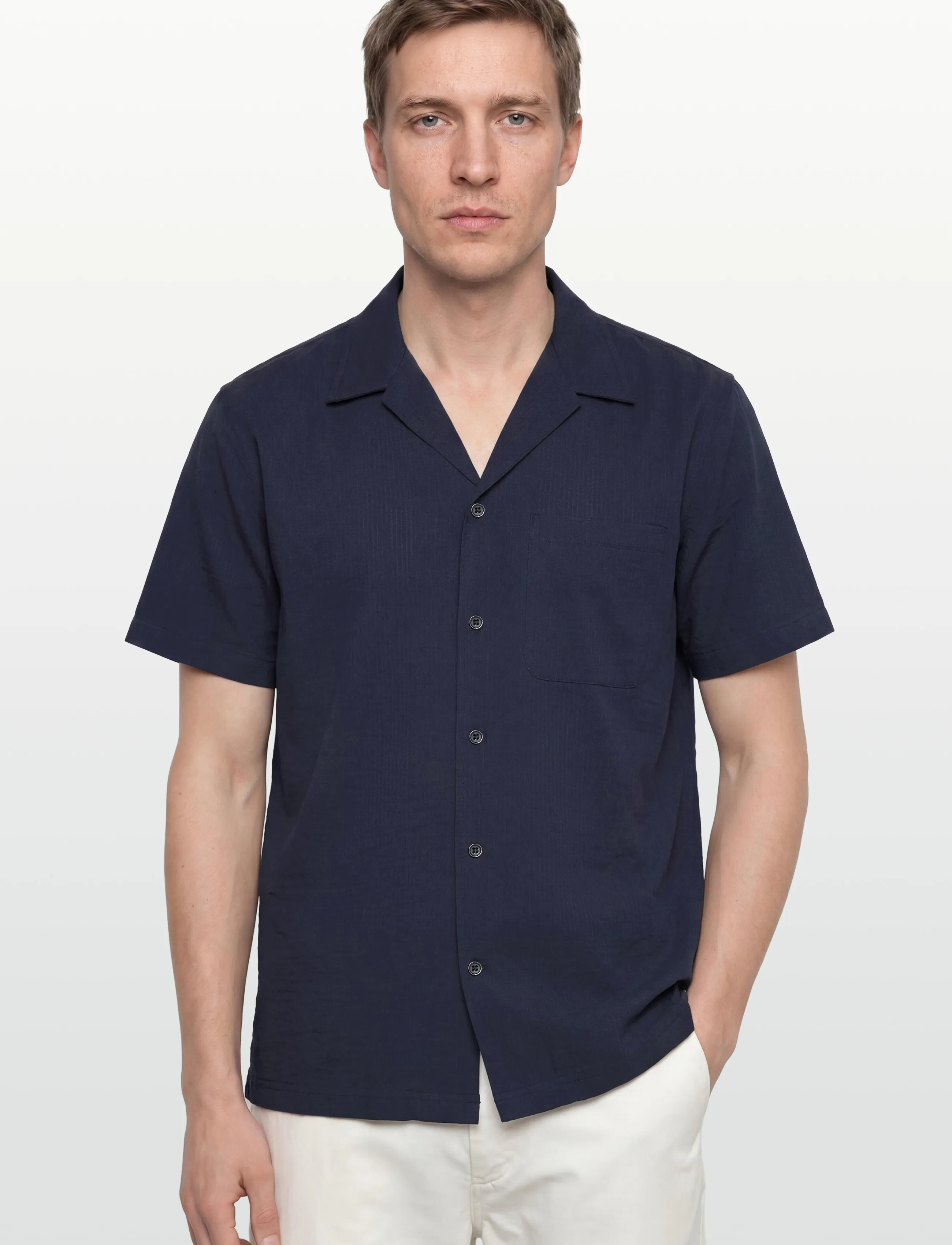Björn Borg - BORG SEERSUCKER RESORT SHIRT - kortærmede skjorter - night sky - 3