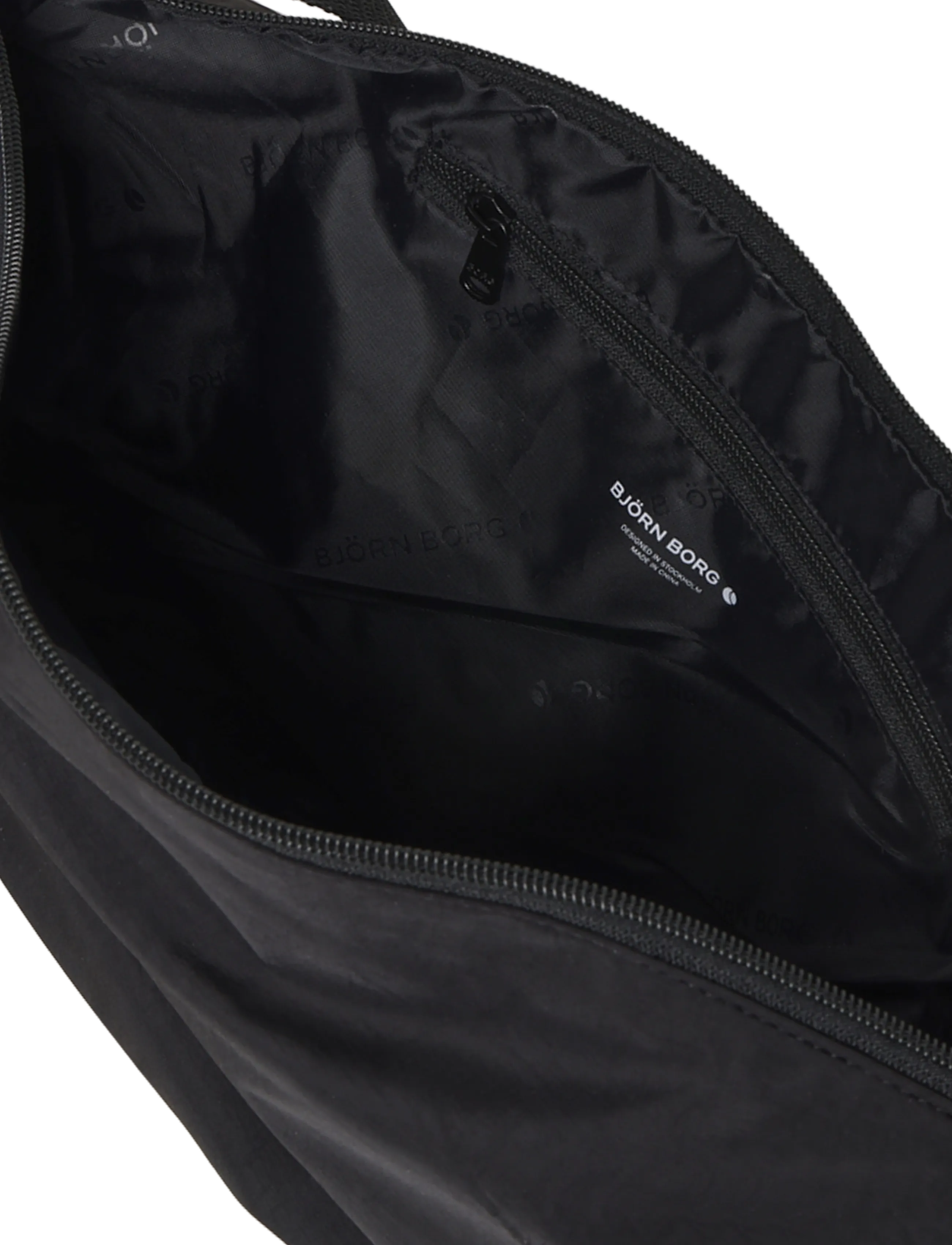 Björn Borg - STUDIO ACTIVE SHOULDER BAG - Üleõla- ja kõhukotid - black beauty - 3