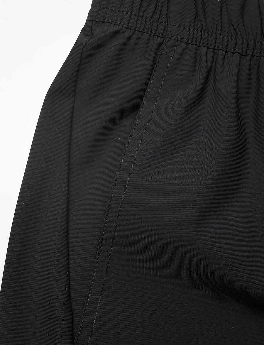 Björn Borg - BORG GOLF SPORTS 8" SHORTS - golfshorts - black beauty - 2