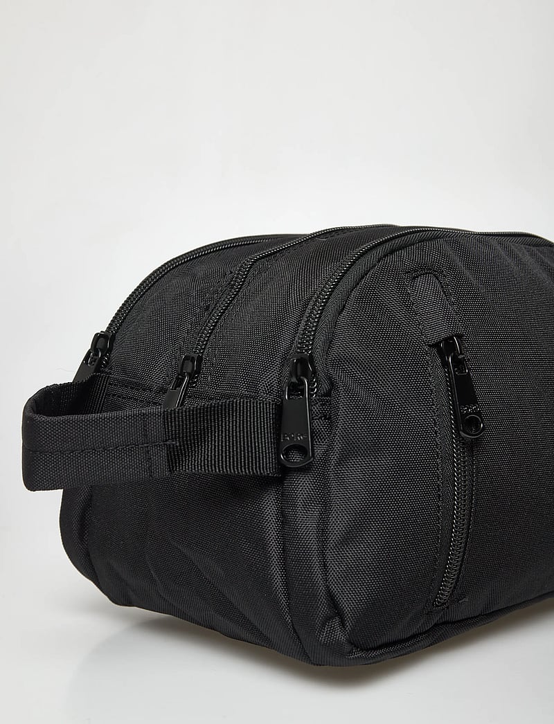 Björn Borg - CORE WASH BAG STANDING - zubehör für taschen - black beauty - 4