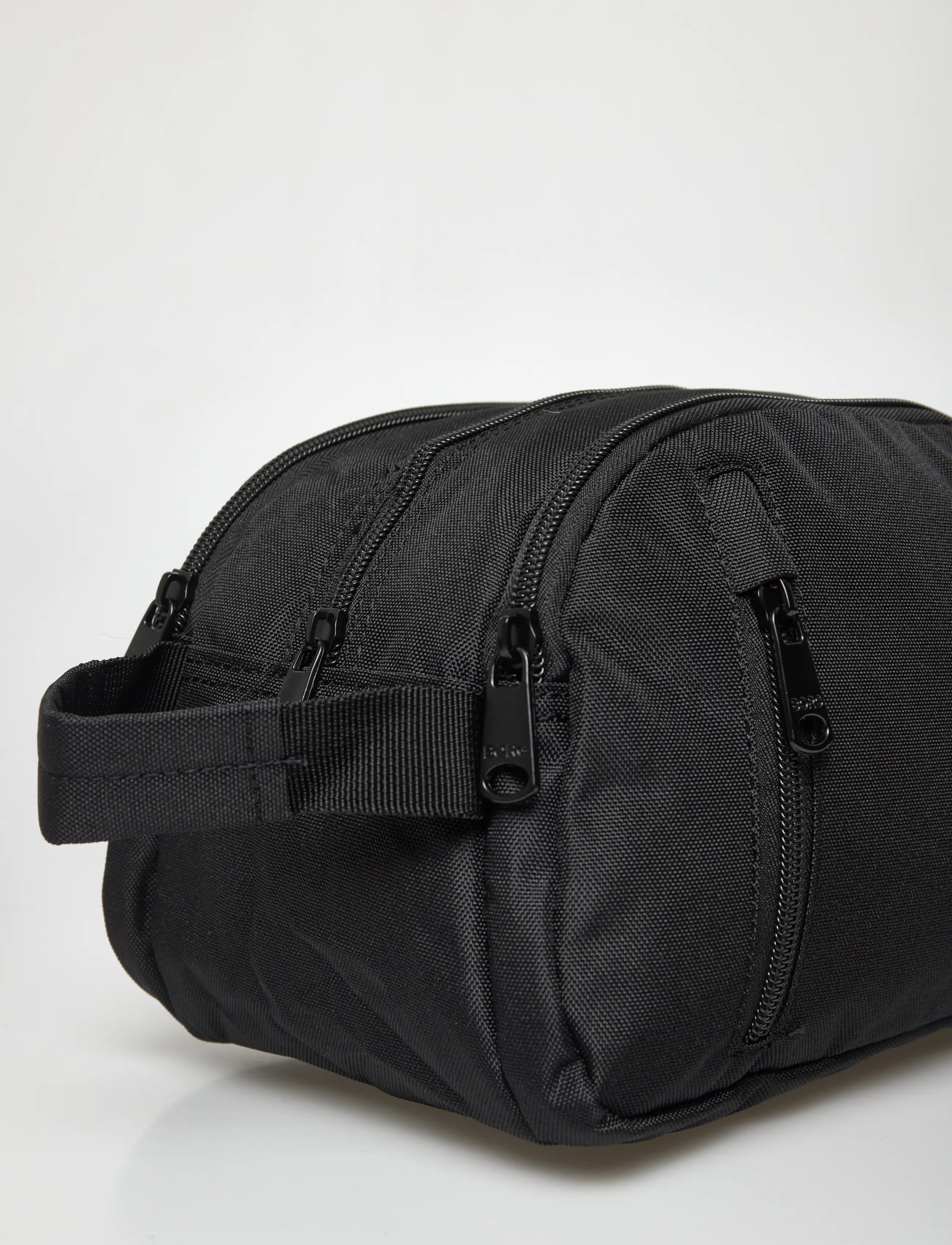 Björn Borg - CORE WASH BAG STANDING - aukahlutir fyrir töskur - black beauty - 4