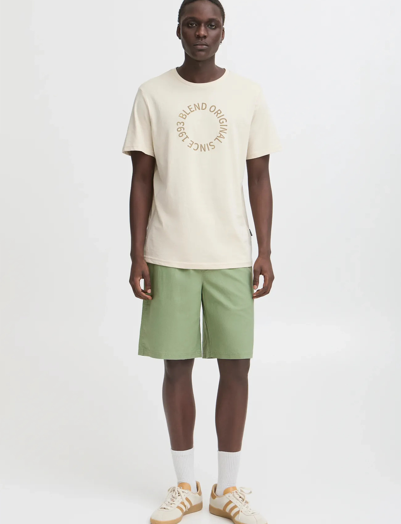 Khaki green