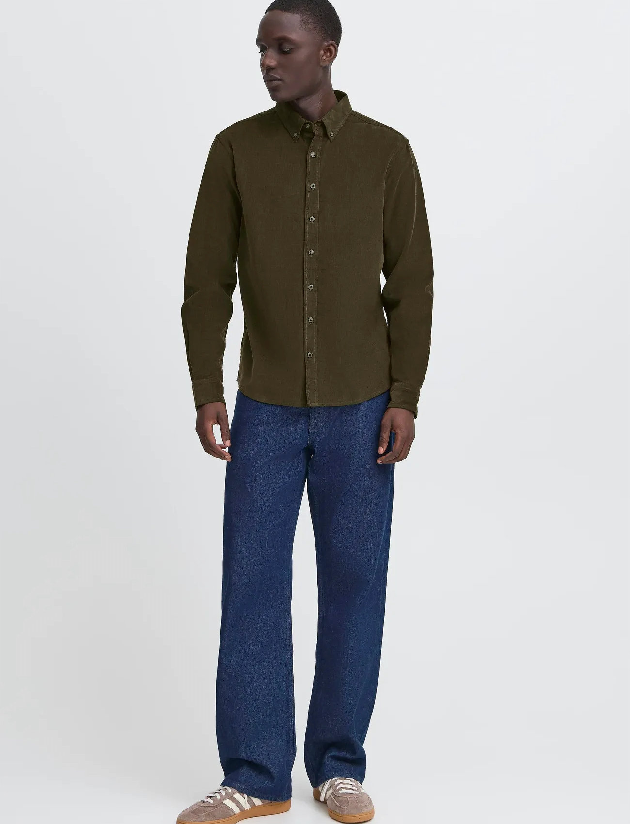 Khaki green