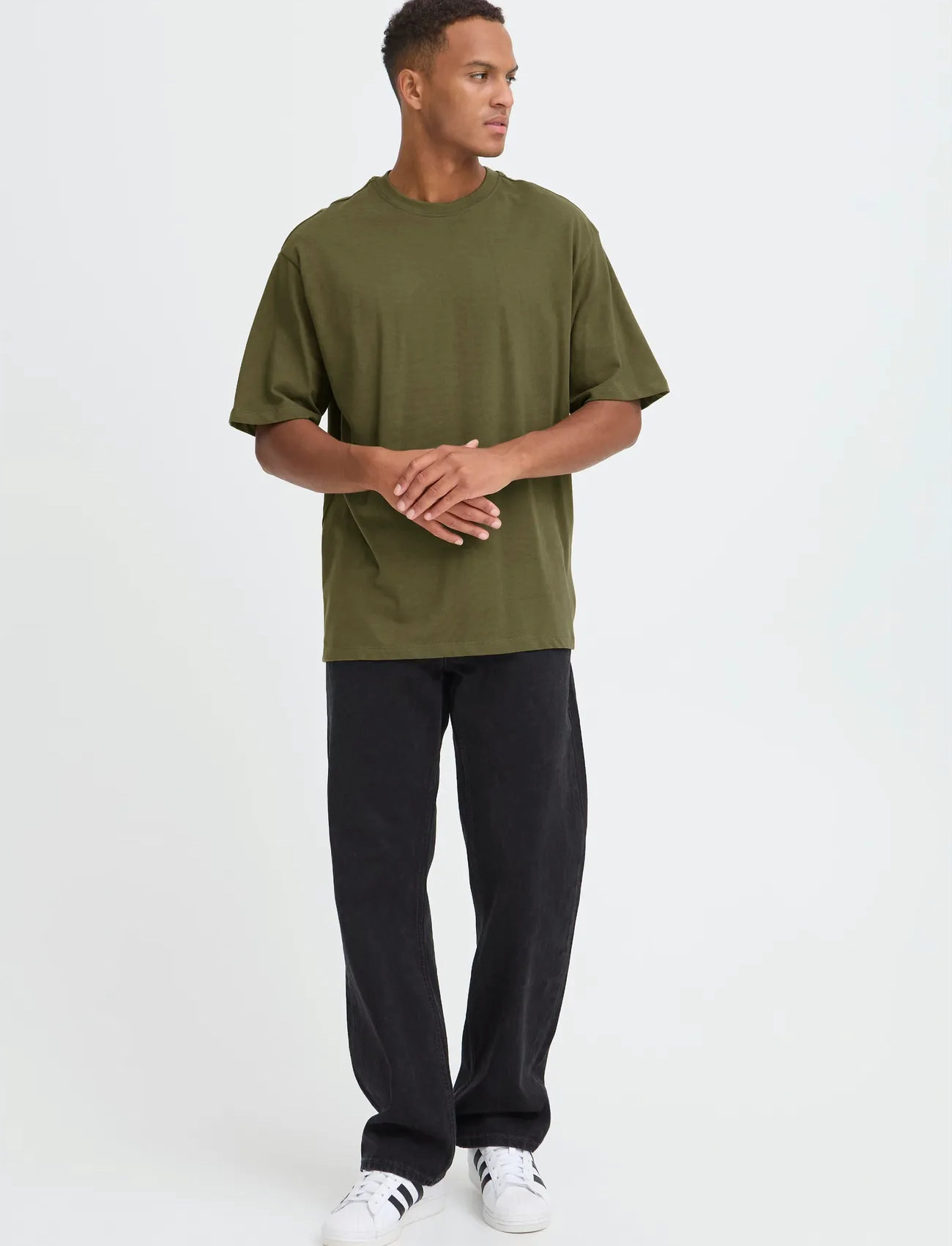 Khaki green
