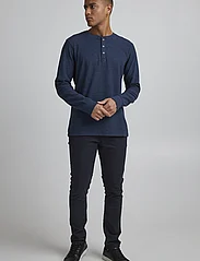 Blend - BHNATAN pants - alhaisimmat hinnat - dark navy blue - 2