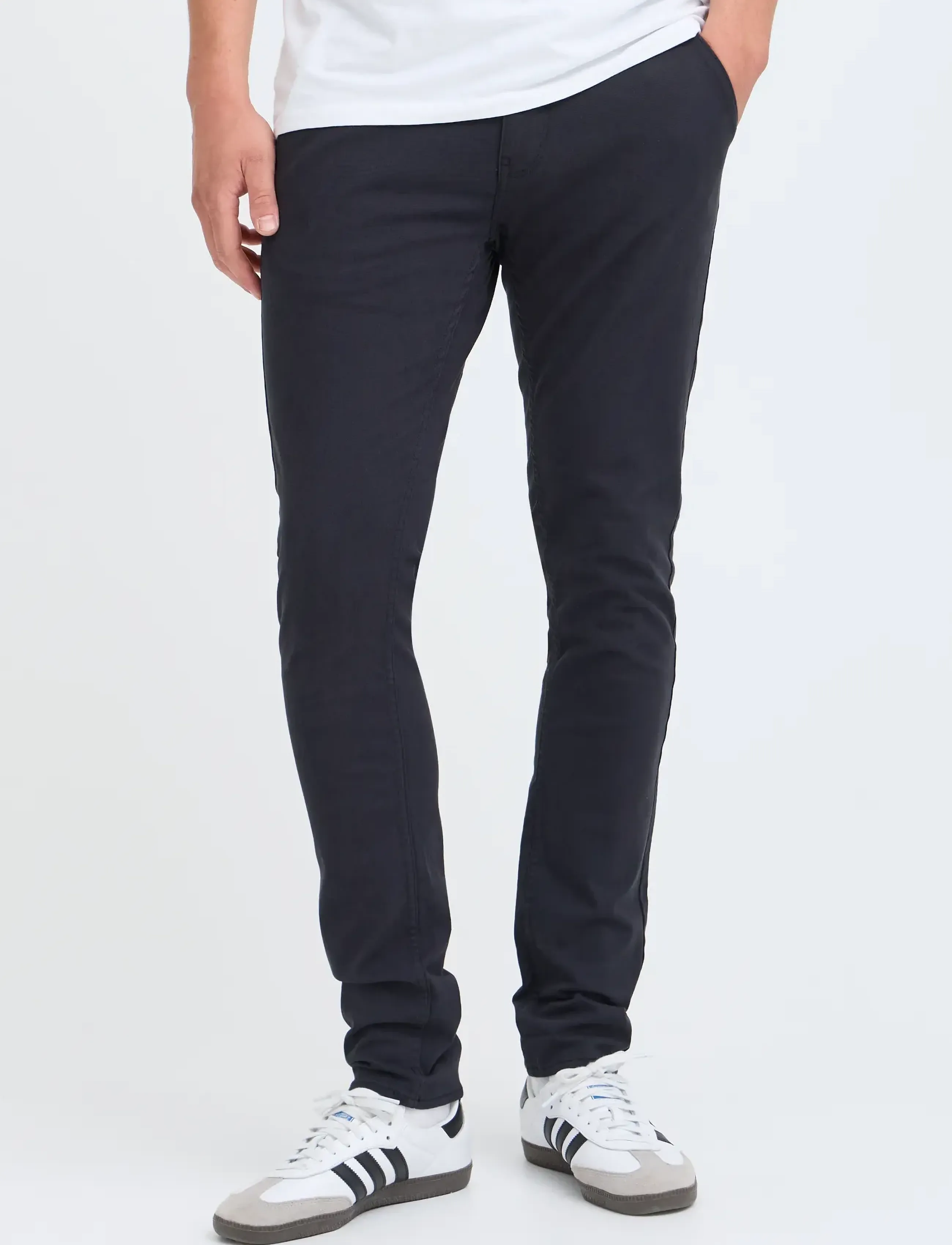 Blend - BHNATAN PANTS - chinos - dark navy blue - 5