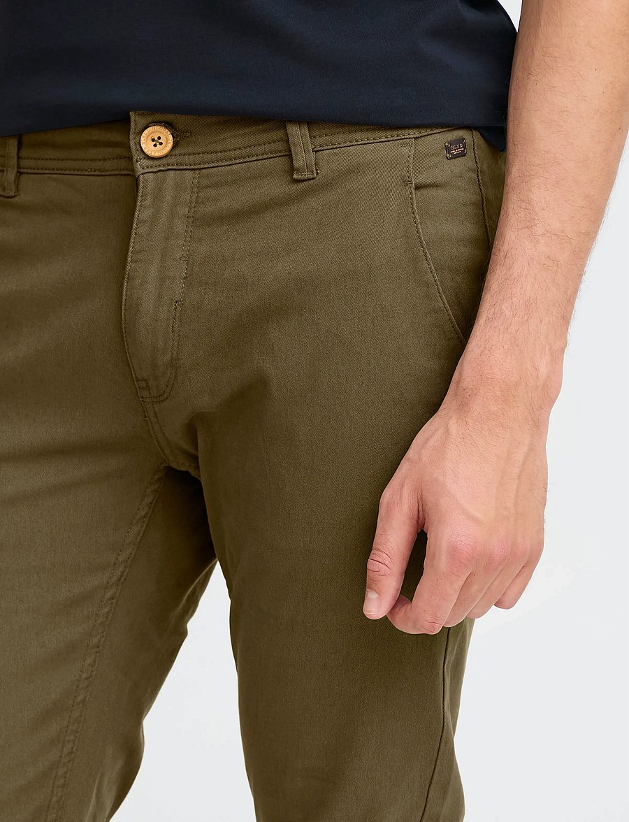 Blend - BHNATAN PANTS - chinos - olive night green - 5