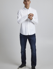 Blend - BHNAIL shirt - madalaimad hinnad - white - 2