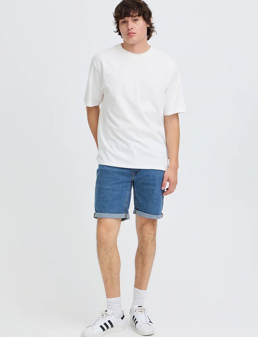 Blend - BHTWISTER 3326 S/REG NOOS - jeansshorts - denim unwashed middle blue - 0