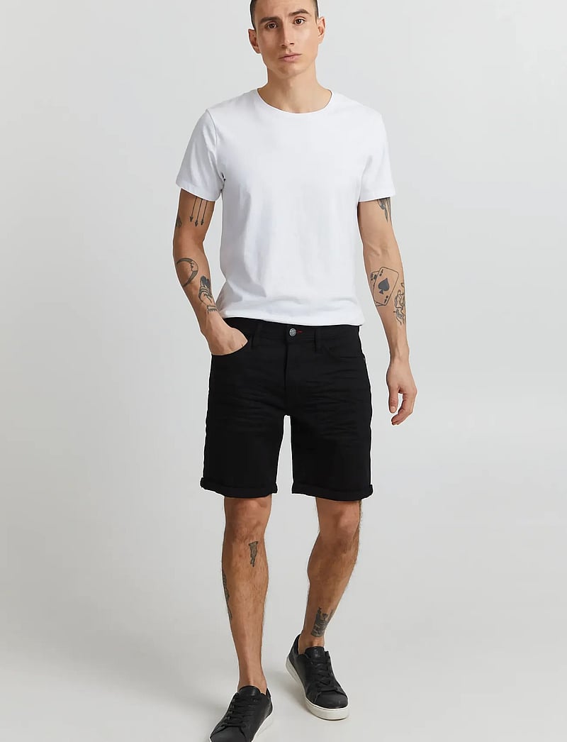 Blend - BHTWISTER 3326 S/REG NOOS - jeans shorts - denim black - 0