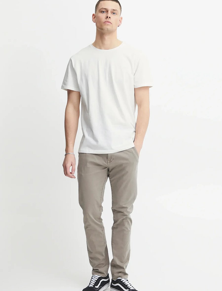Blend - BHDINTON LOGO TEE CREW - kurzärmelige t-shirts - snow white - 0
