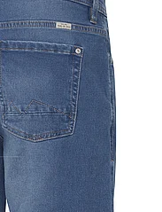 Blend - Denim Jogg Shorts - short en jean - denim middle blue - 2