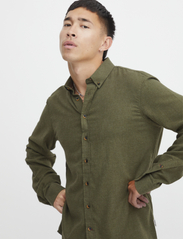 Blend - BHBURLEY shirt - basic skjortor - winter moss - 7