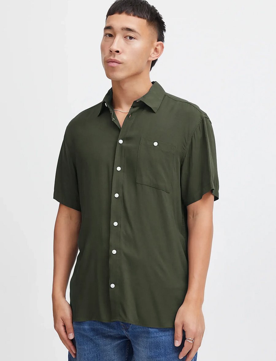 Blend - BHELLIOT SHIRT NOOS - kurzarmhemden - forest night - 4