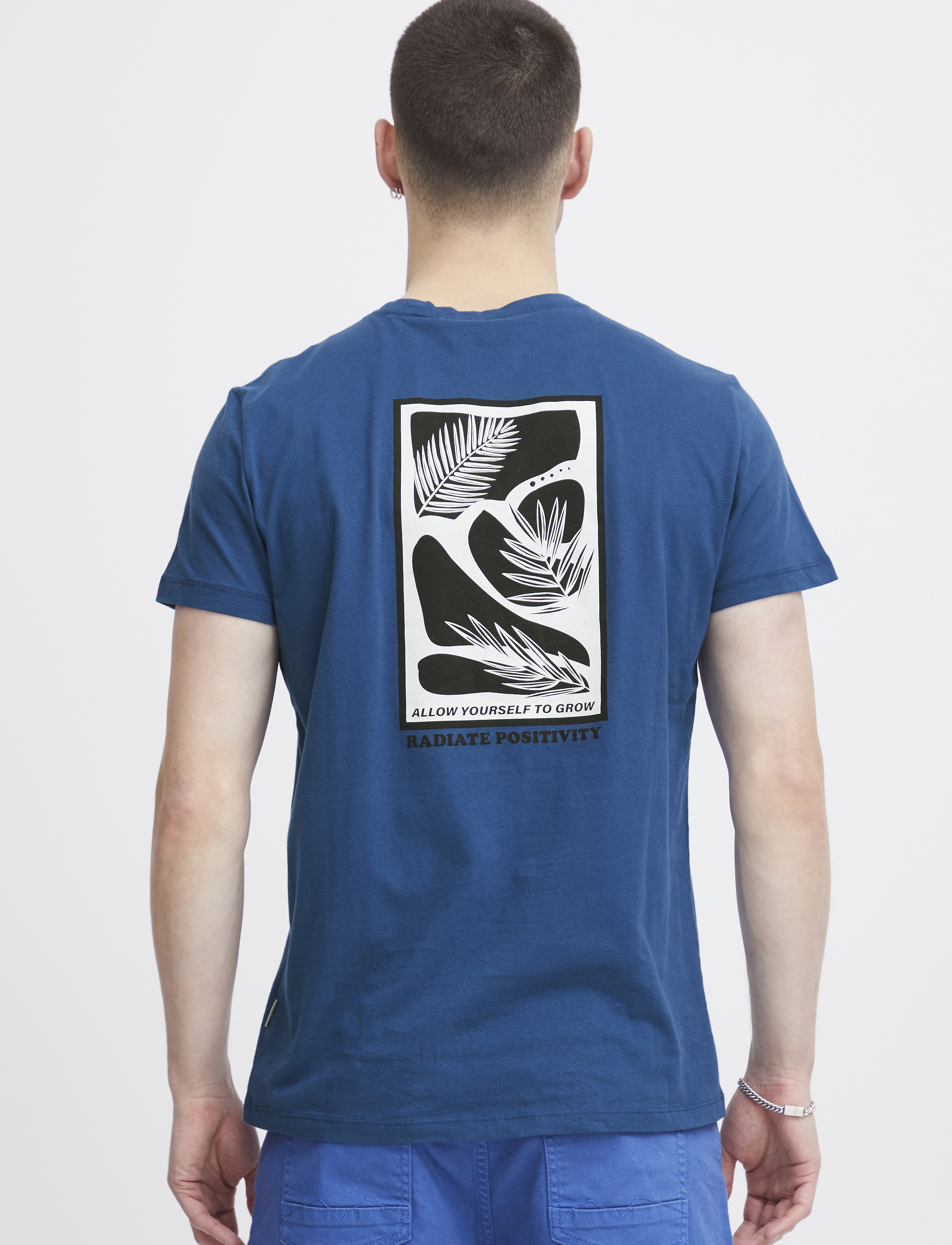 Blend - Tee - navy peony - 2