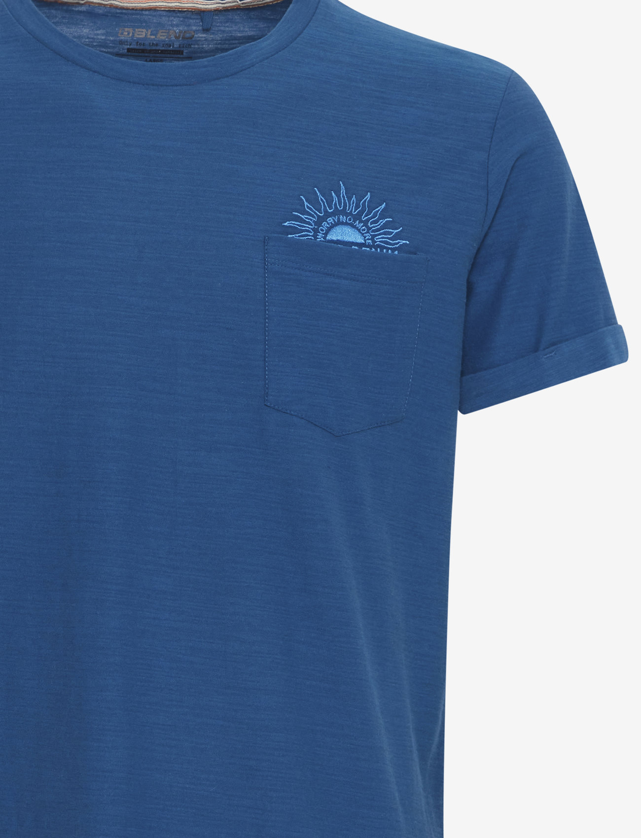 Blend - Tee - navy peony - 2