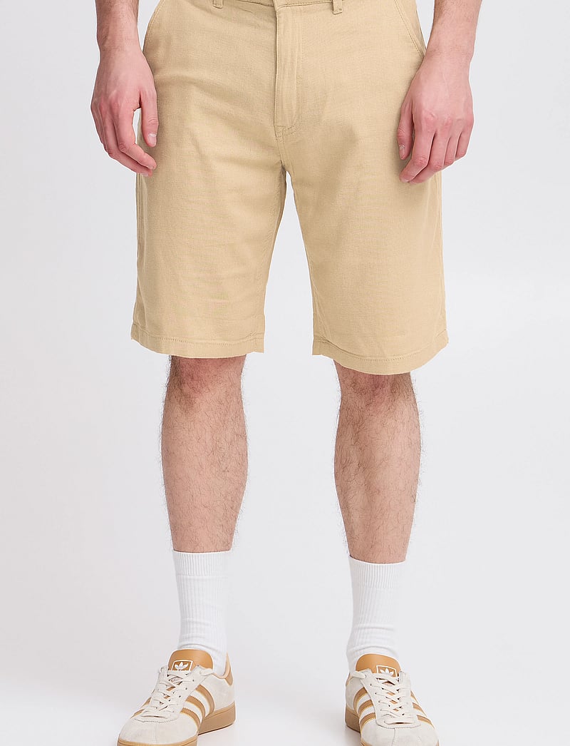 Blend - BHBILLY Shorts - leinen-shorts - cornstalk - 4