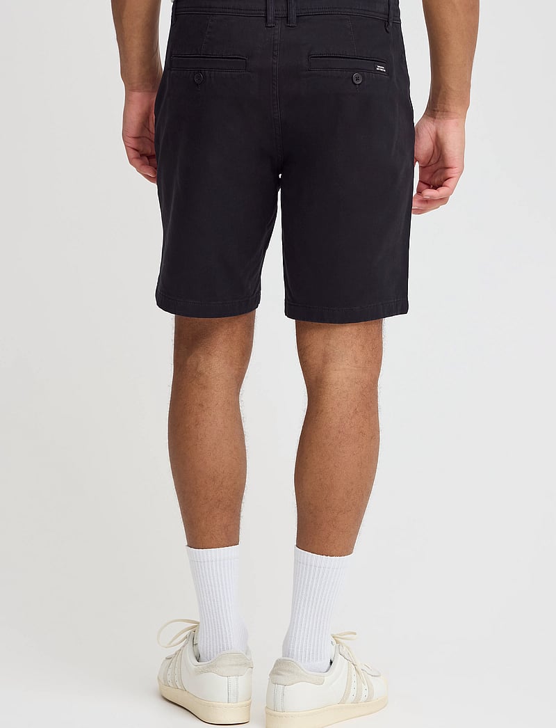 Blend - BHEDNAN twill shorts - chinos shorts - black - 3