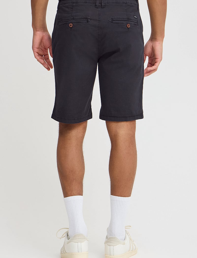 Blend - BHMASON-shorts - chinos shorts - black - 3