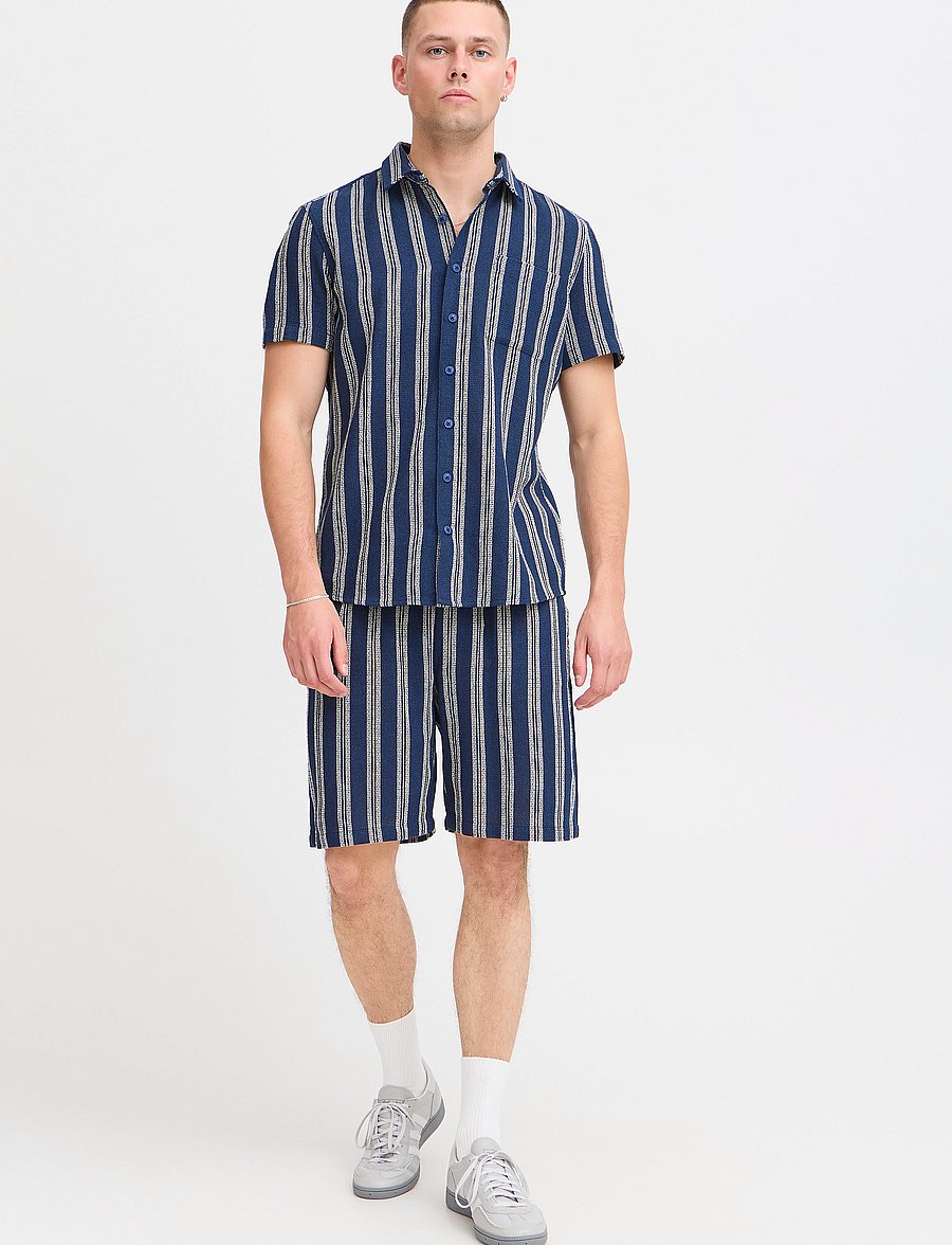 Blend - BHMORGAN Shorts - casual shorts - dress blues - 0