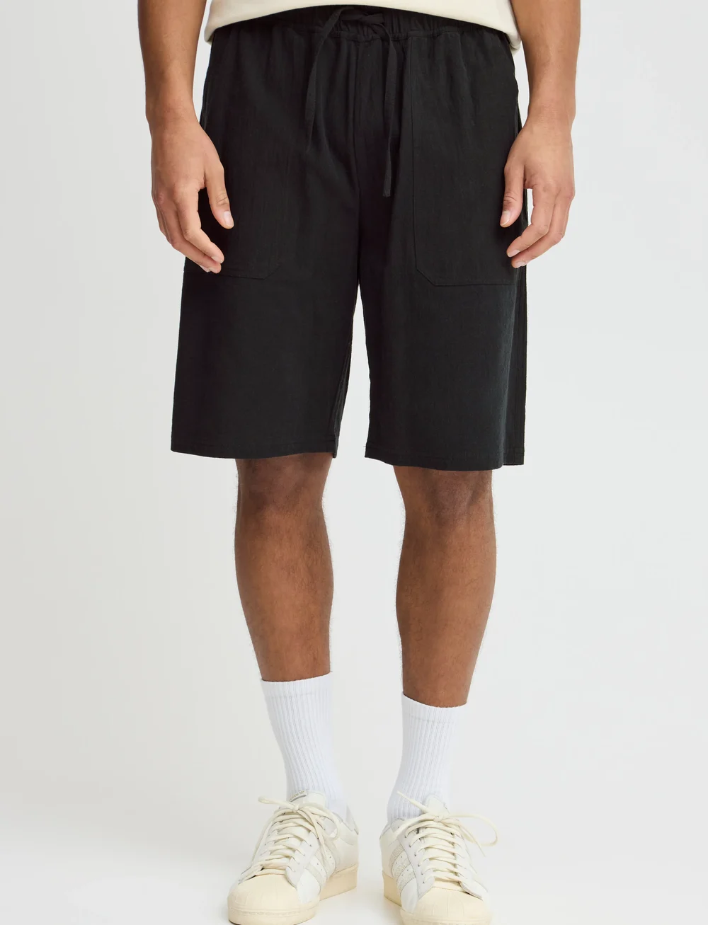 Blend - BHMORGAN Shorts - casual shorts - black - 4
