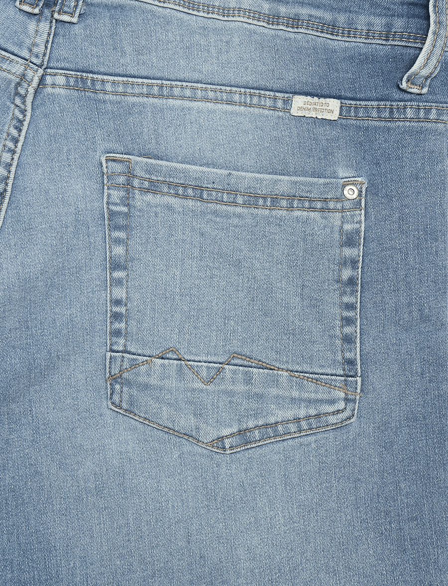 Blend - BHBLIZZARD-Denimshorts - vabaaja lühikesed püksid - denim light blue - 2