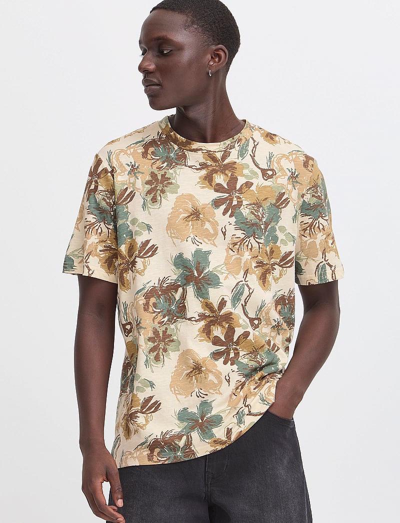 Blend - BHJEMO tee - kurzarmhemden - oil green - 4