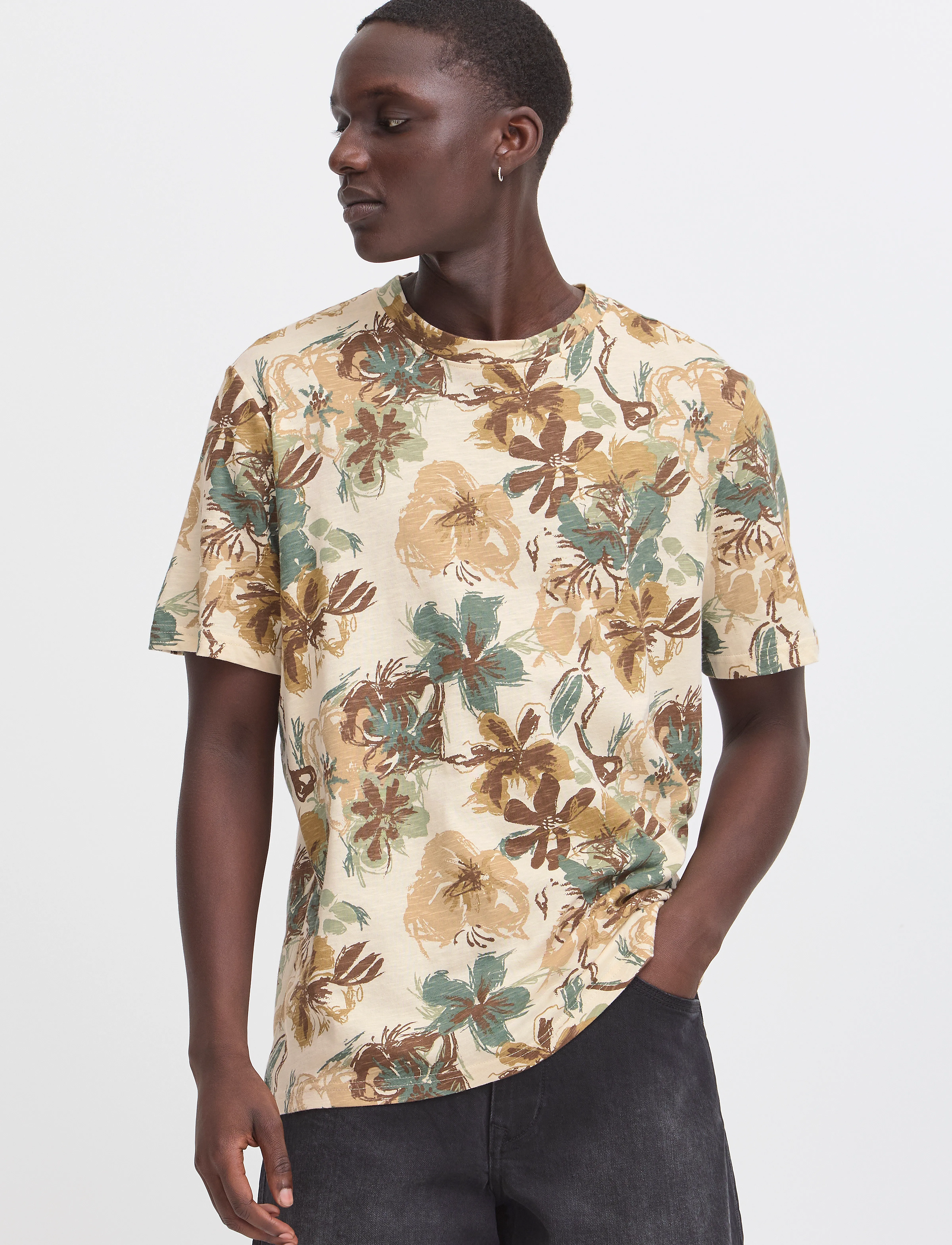 Blend - BHJEMO tee - short-sleeved shirts - oil green - 4
