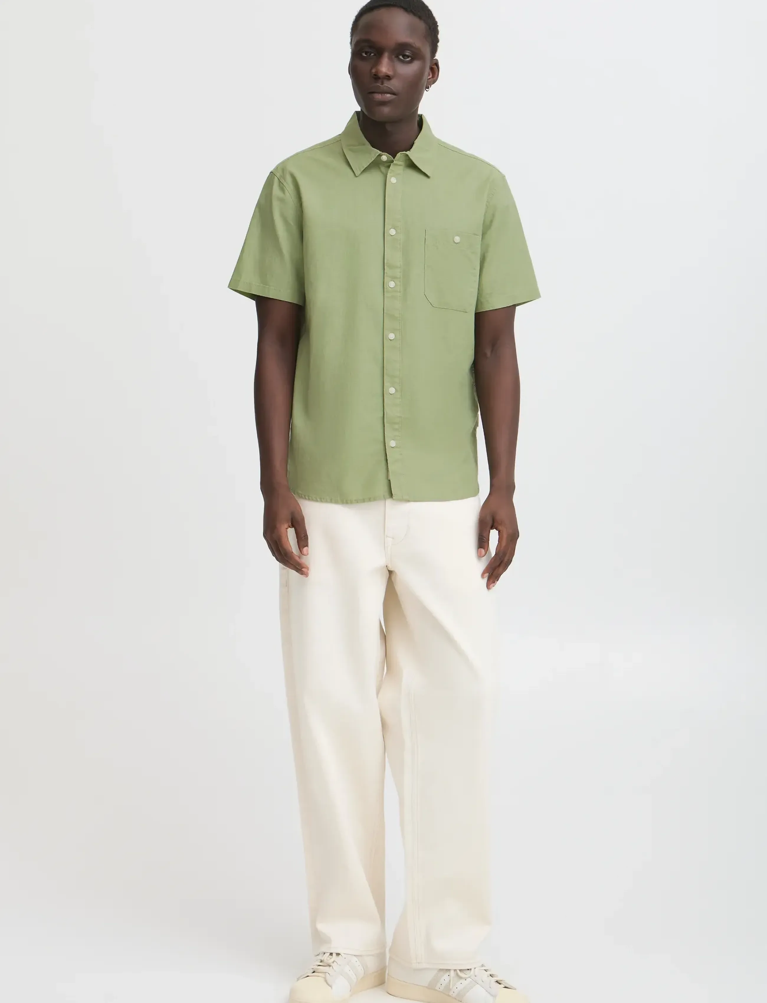 Blend BHBAY linen SS shirt PP NOOS - Hørskjorter - OIL GREEN / green