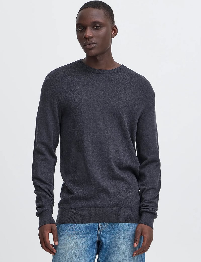 Blend - BHBAGGE crew - Ümmarguse kaelusega kudumid - black - 4