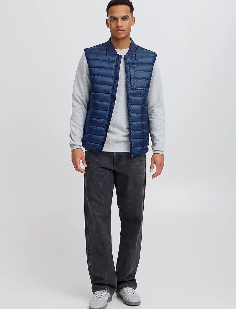 Blend - BHEVEREST vest - vests - dress blues - 0