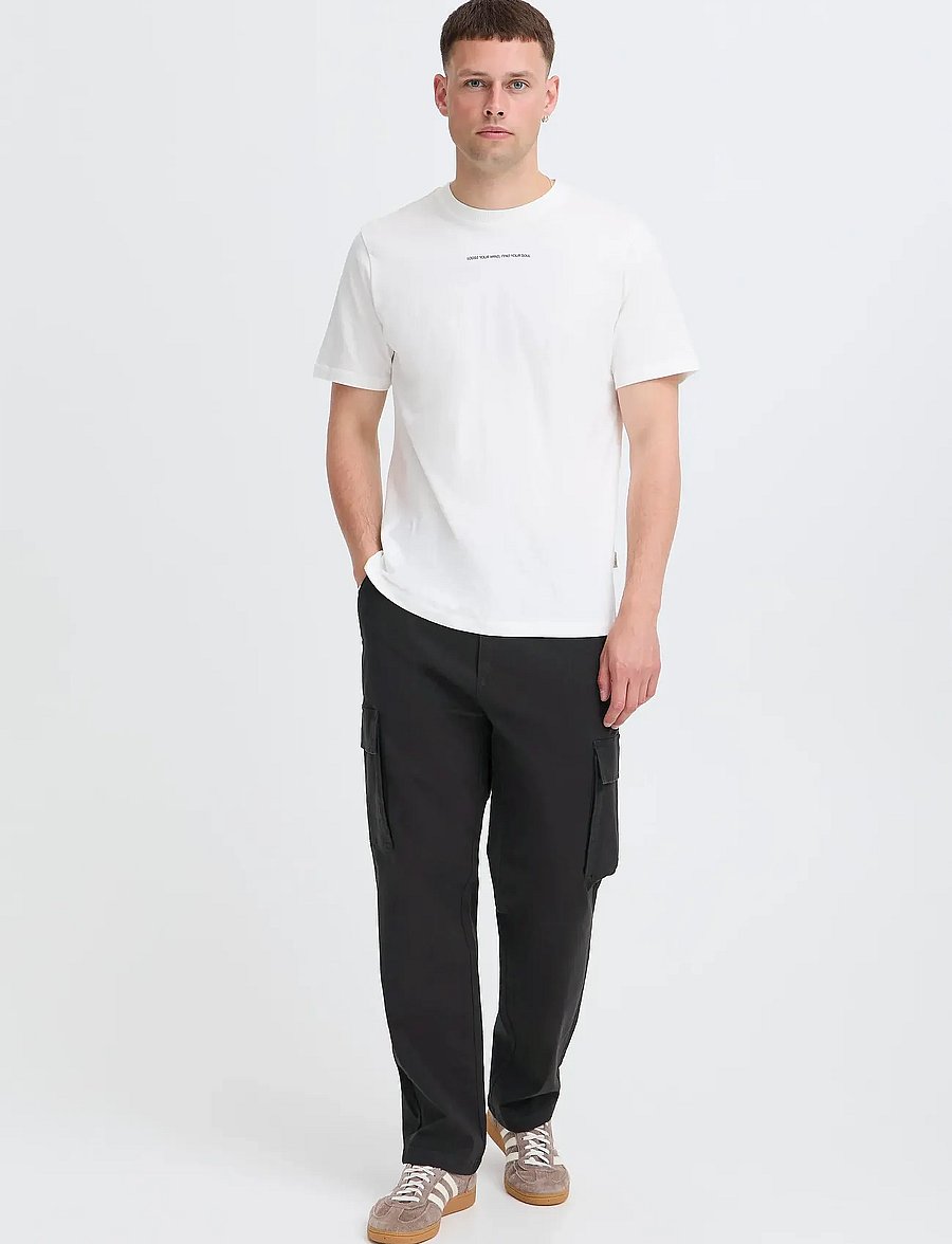 Blend - BHNATAN CARGO NOOS - cargo pants - black - 0